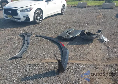 2015 Chevrolet Corvette Stingray Z51 из США, поврежденный, VIN 1G1YL3D73F5119264